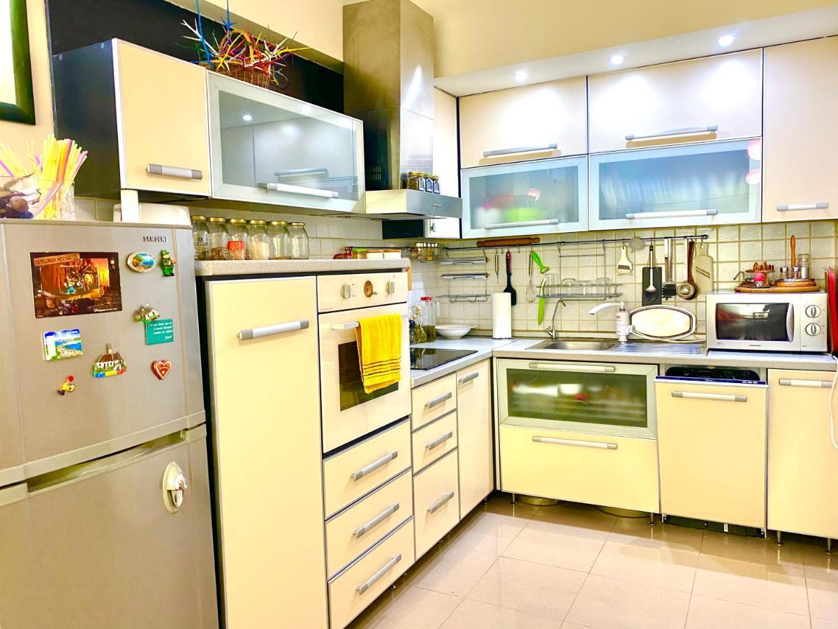 Blloku Apartment Тирана Екстер'єр фото