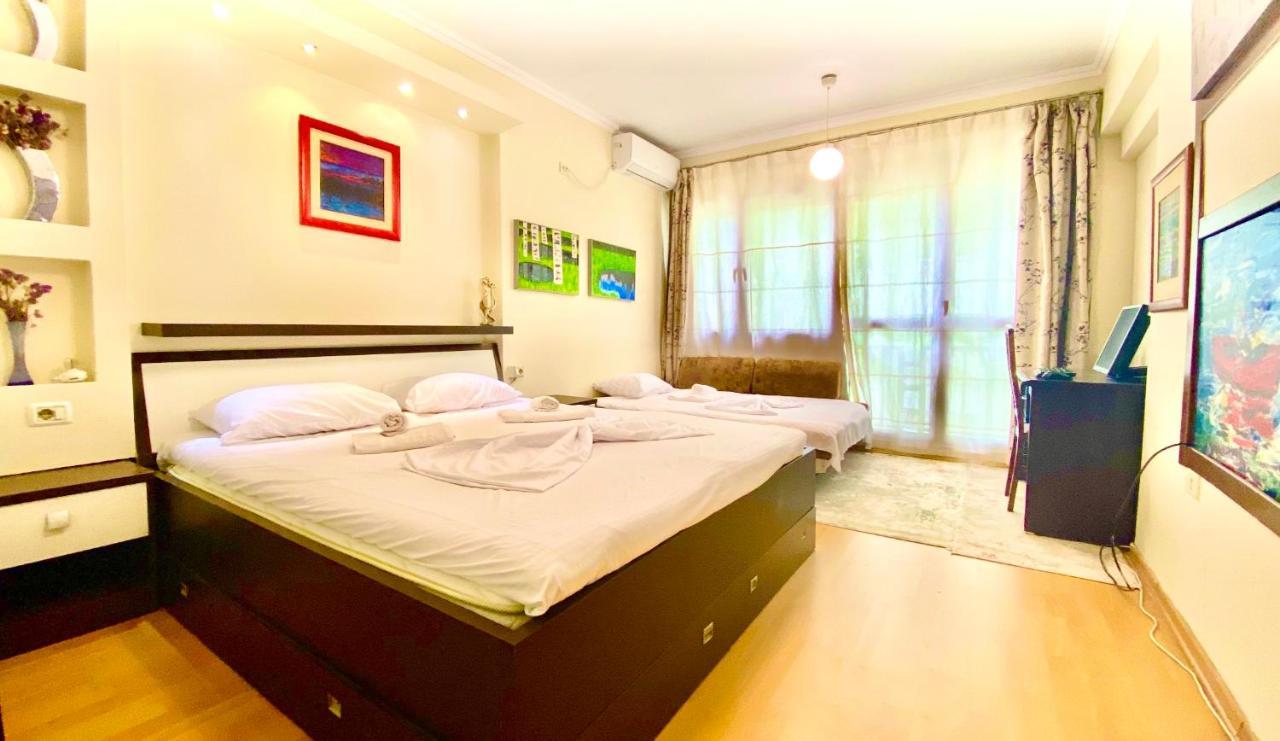 Blloku Apartment Тирана Екстер'єр фото